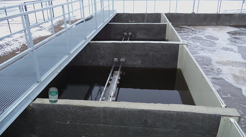 Вторичные отстойники в очистных сооружениях